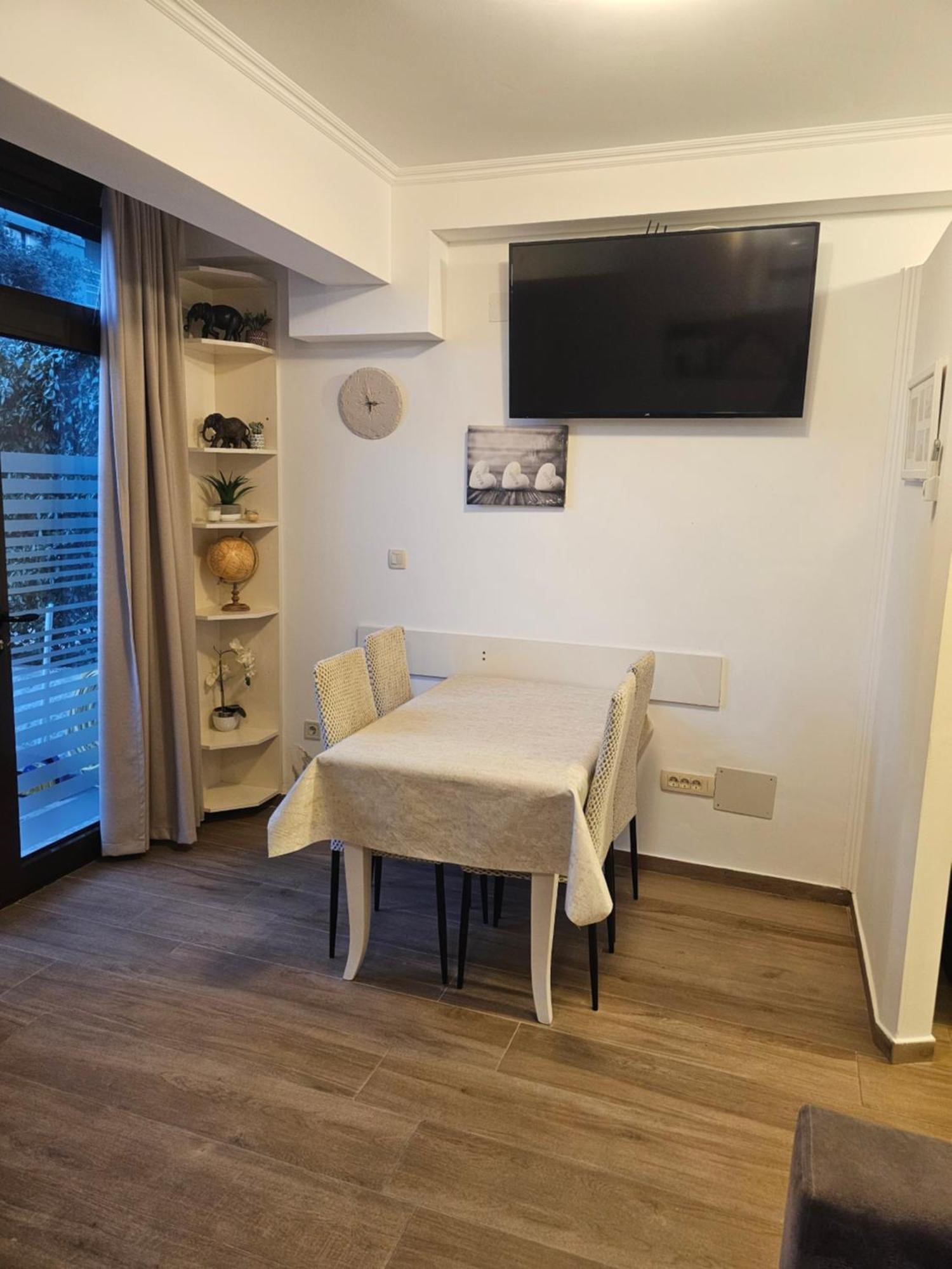 Langust - Free Parking Appartement Sveti Stefan Buitenkant foto